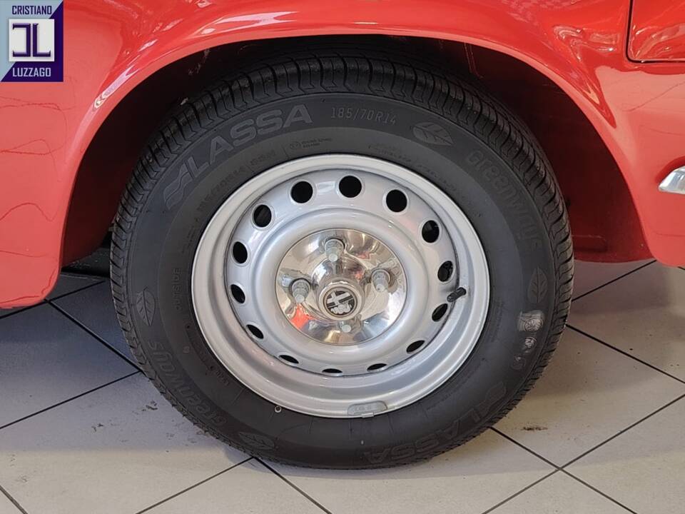 Bild 33/79 von Alfa Romeo 2000 GT Veloce (1971)