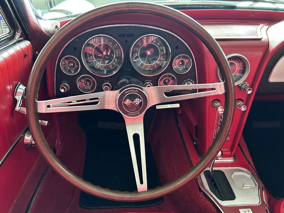 Imagen 17/41 de Chevrolet Corvette Sting Ray Convertible (1964)