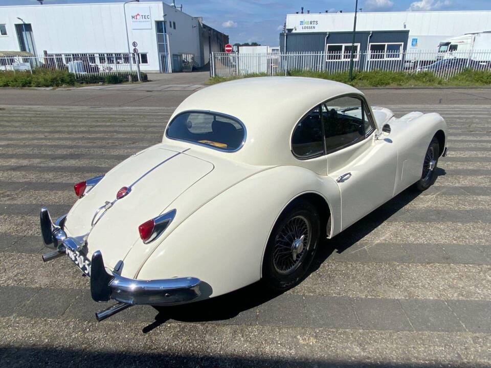 Bild 30/43 von Jaguar XK 140 FHC (1956)