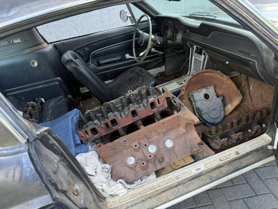 Image 19/50 of Ford Mustang GT 390 (1967)