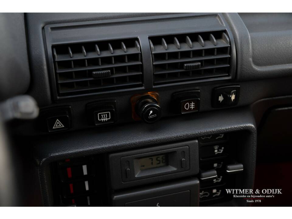 Image 17/26 of Peugeot 205 GTi 1.6 (1987)