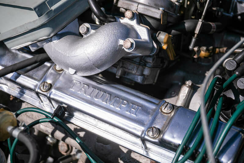 Image 13/49 de Triumph Stag (1977)