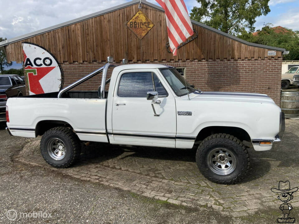 Bild 3/50 von Dodge Ram 150 (1979)