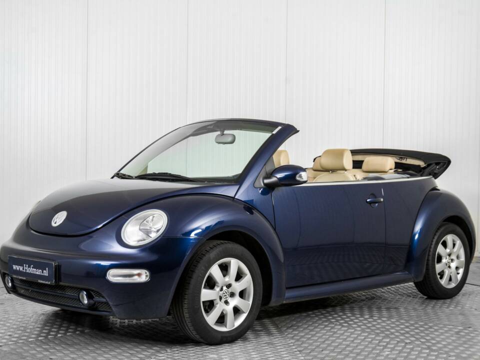 Image 1/50 de Volkswagen New Beetle 1.6 (2004)