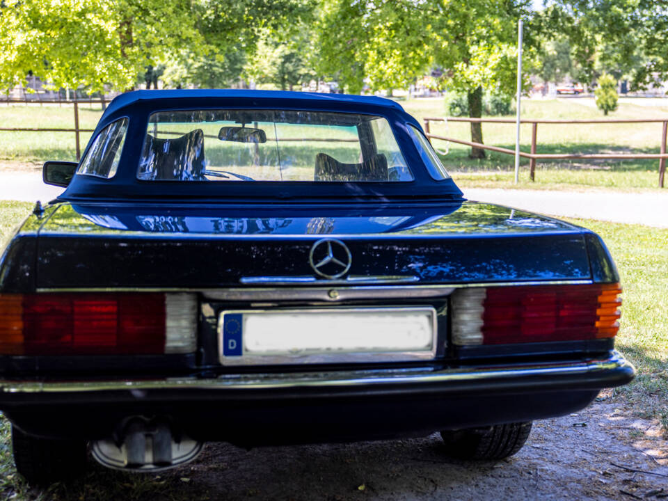 Afbeelding 5/11 van Mercedes-Benz 280 SL (1979)