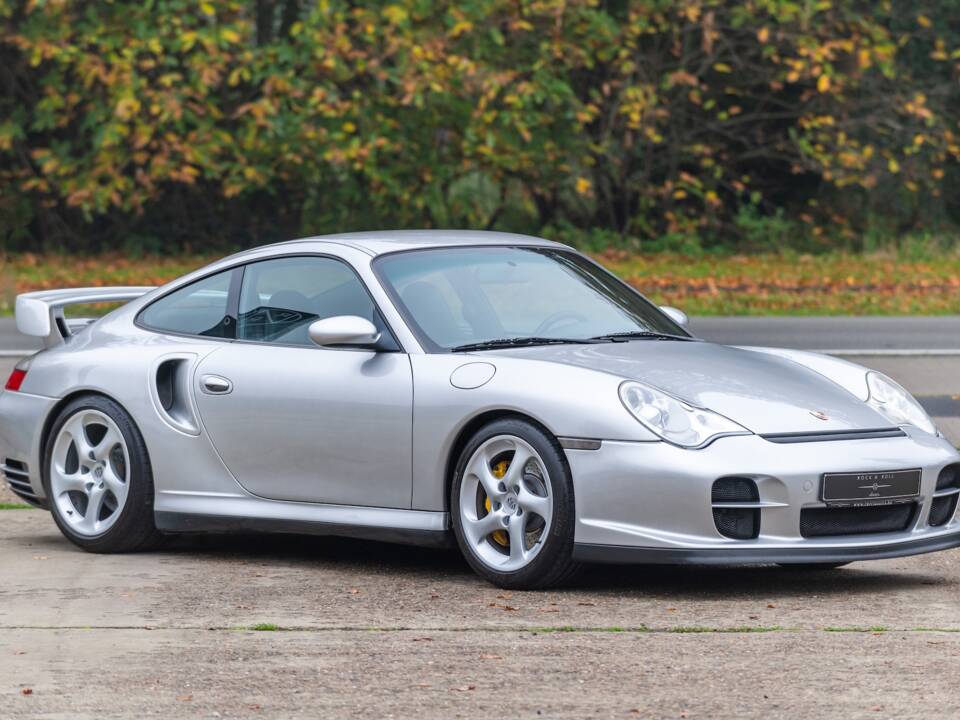 Image 2/25 of Porsche 911 GT2 (2001)