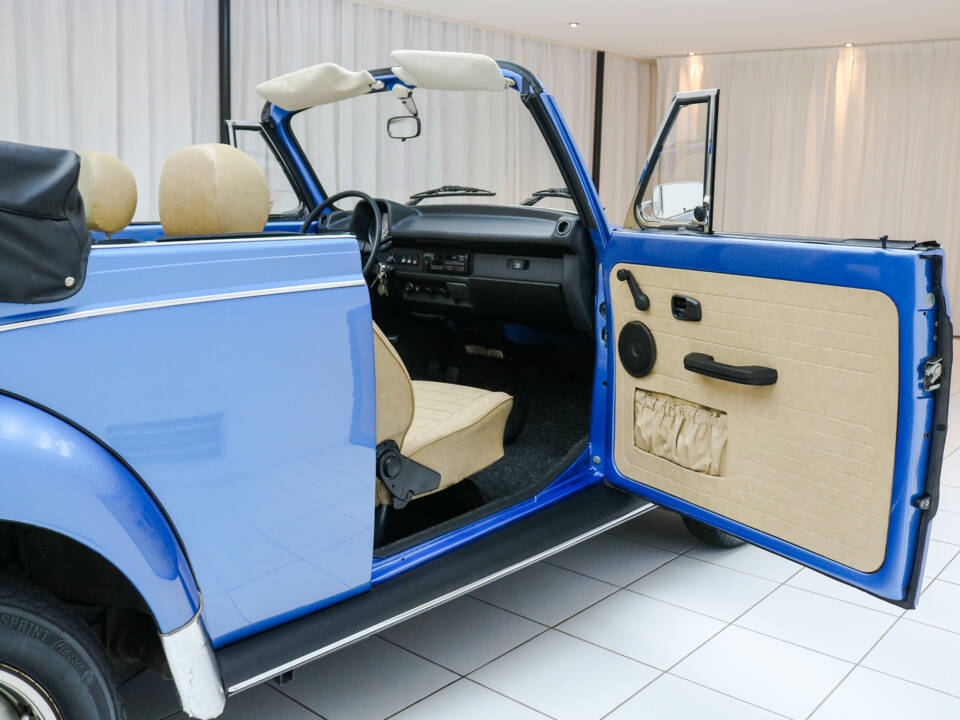Bild 9/19 von Volkswagen Käfer 1303 LS (1978)