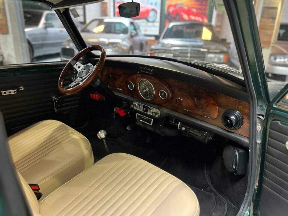 Imagen 24/73 de Mini 1275 GT (1972)