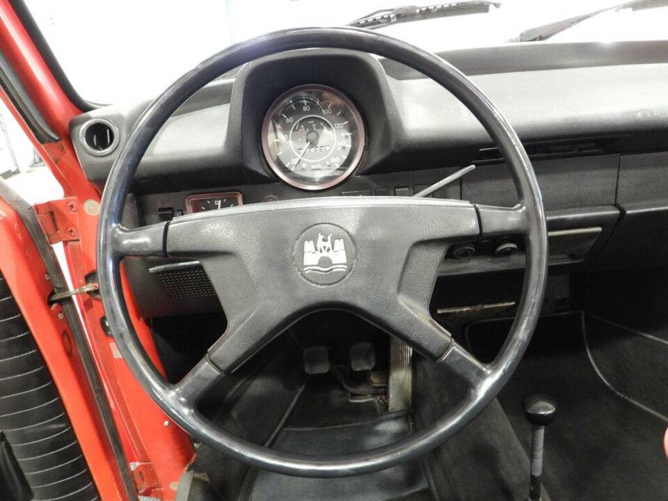 Image 6/15 of Volkswagen Escarabajo 1303 (1973)