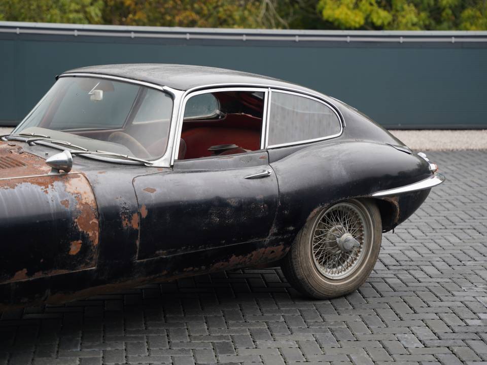 Image 44/50 of Jaguar E-Type 3.8 (1962)
