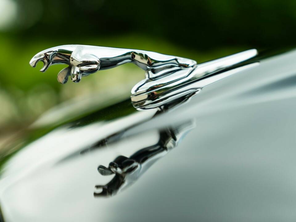 Bild 17/50 von Jaguar XJR 4.0 (2000)