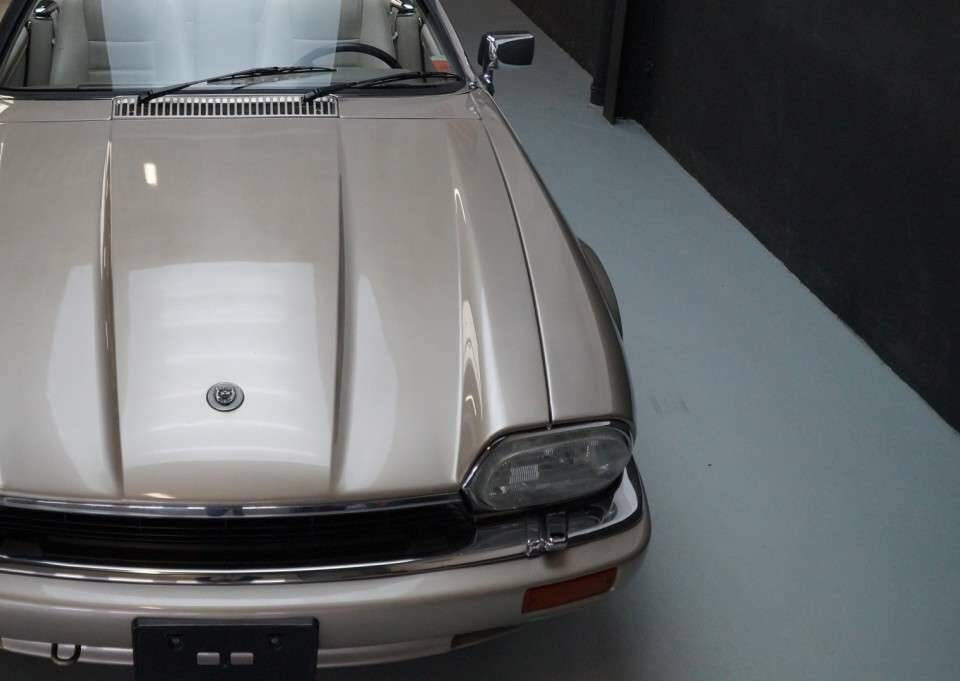 Image 24/50 de Jaguar XJS 4.0 (1995)