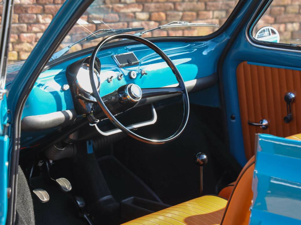 Bild 3/50 von FIAT 500 Moretti Minimaxi (1973)