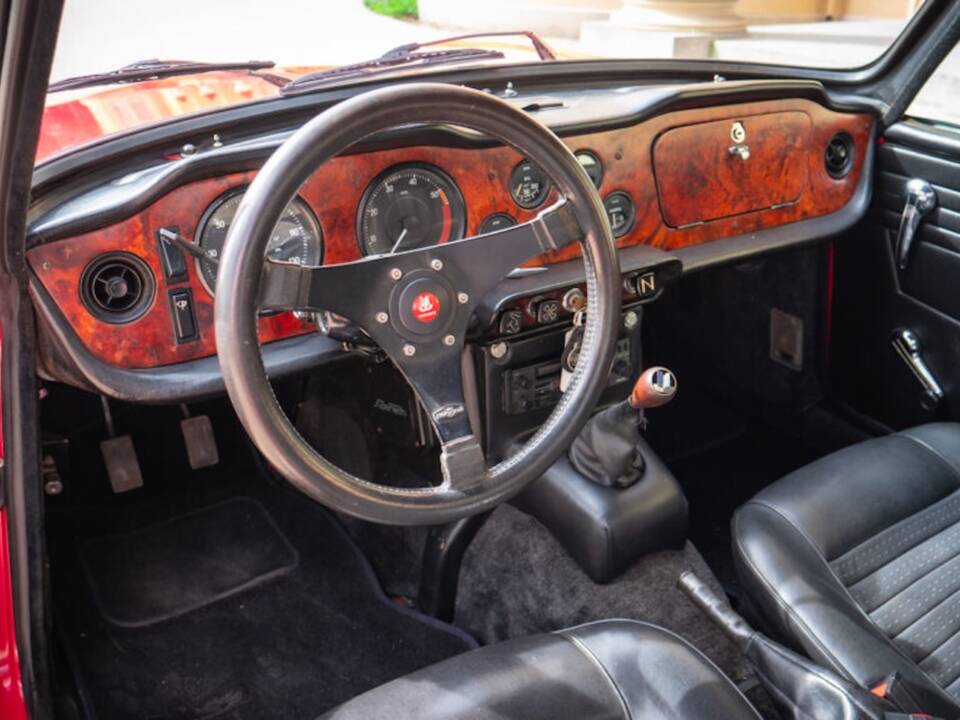 Bild 34/47 von Triumph TR 6 PI (1969)