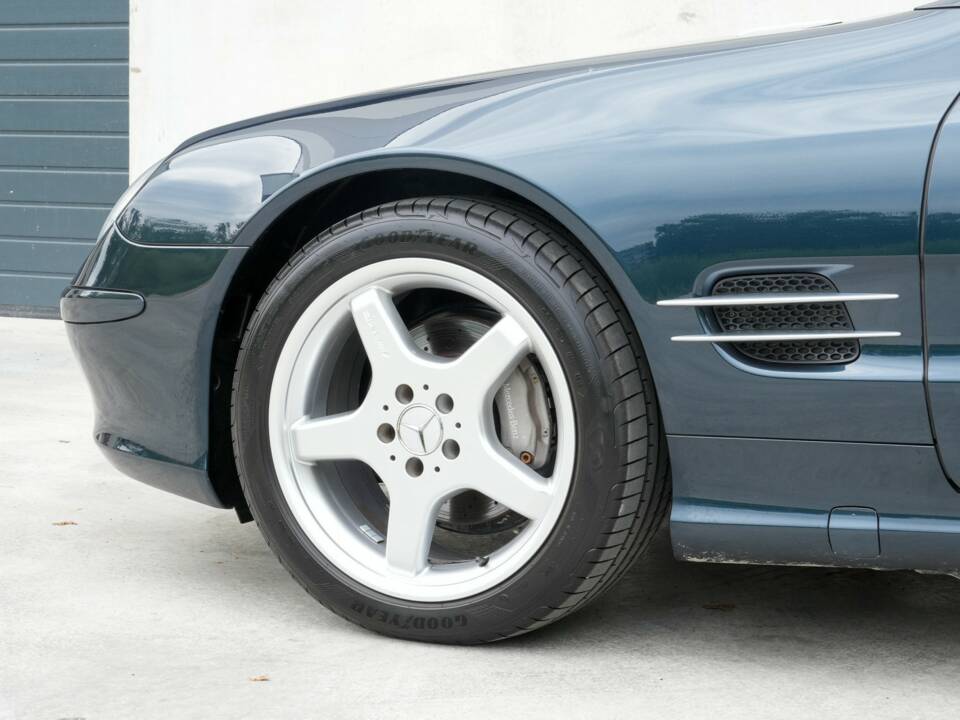 Image 29/45 de Mercedes-Benz SL 350 (2003)