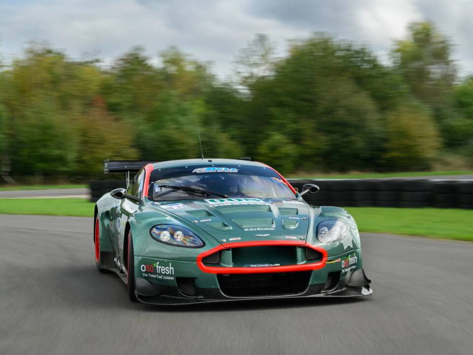 Image 3/25 de Aston Martin DBRS9 (2006)