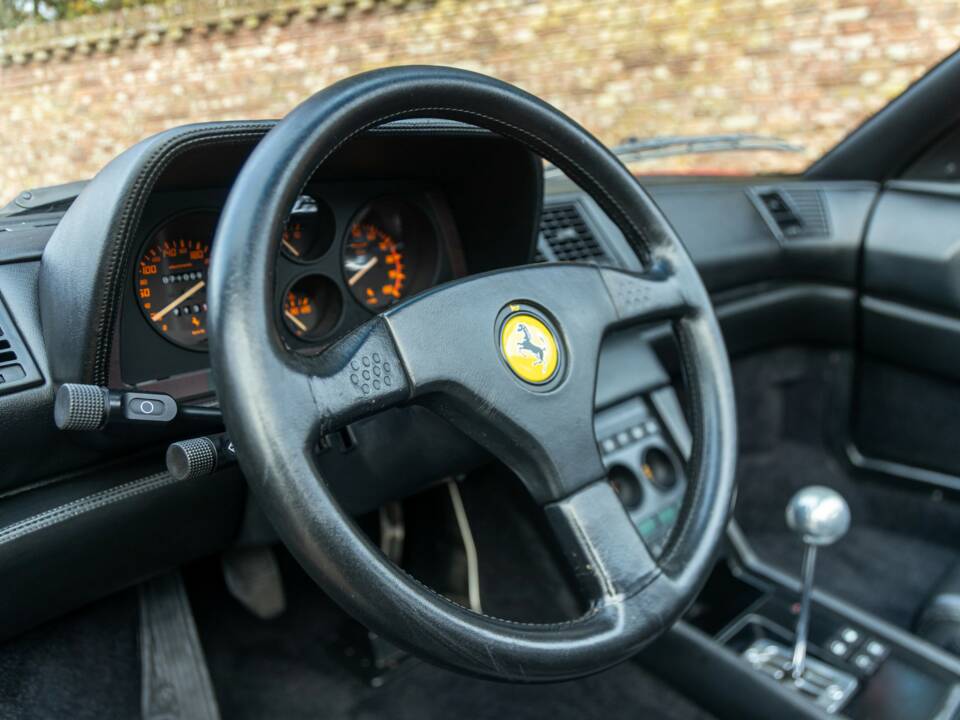 Immagine 46/50 di Ferrari 348 TS (1991)