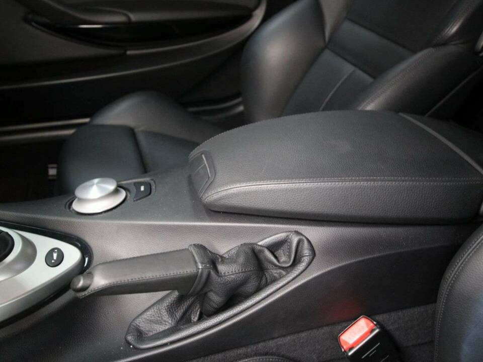 Afbeelding 26/50 van BMW M6 (2006)
