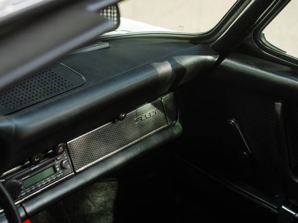 Afbeelding 31/60 van Porsche 911 2.2 T (1971)
