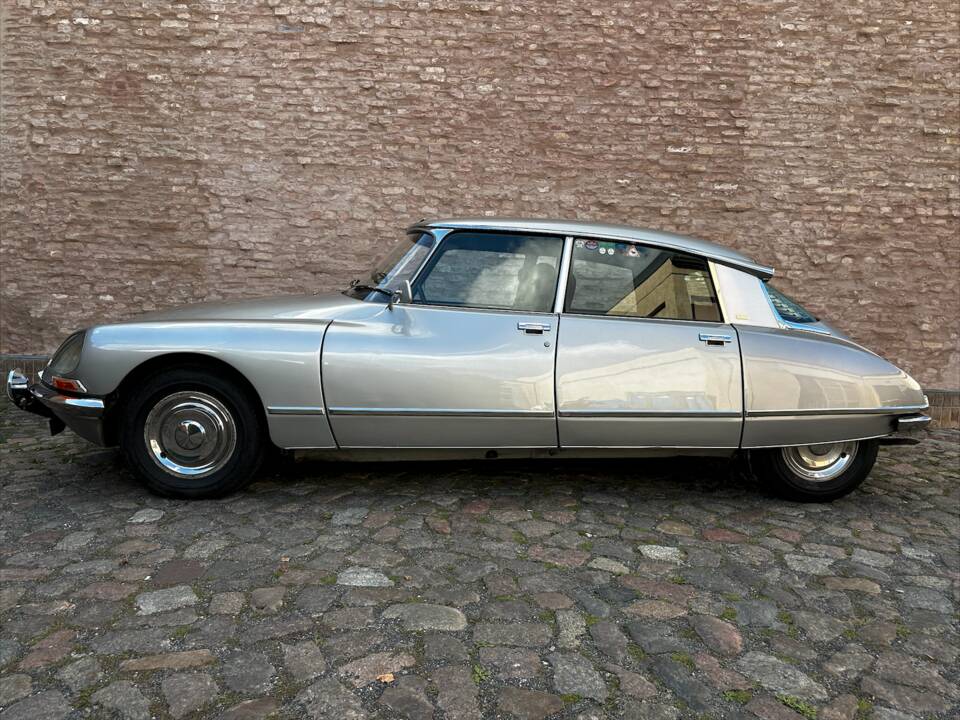 Image 68/68 of Citroën DS 23 Pallas IE (1973)