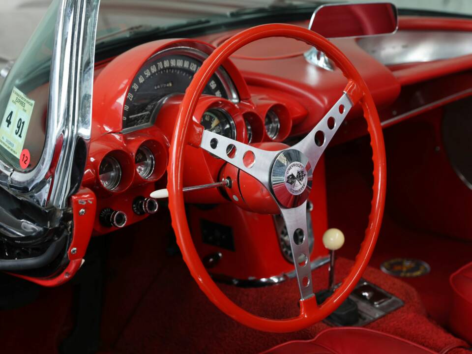Image 28/50 de Chevrolet Corvette (1959)