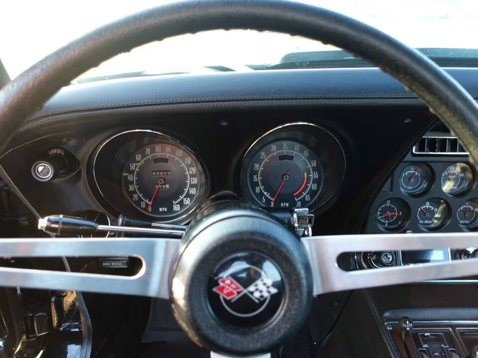 Image 9/23 of Chevrolet Corvette Stingray (1973)