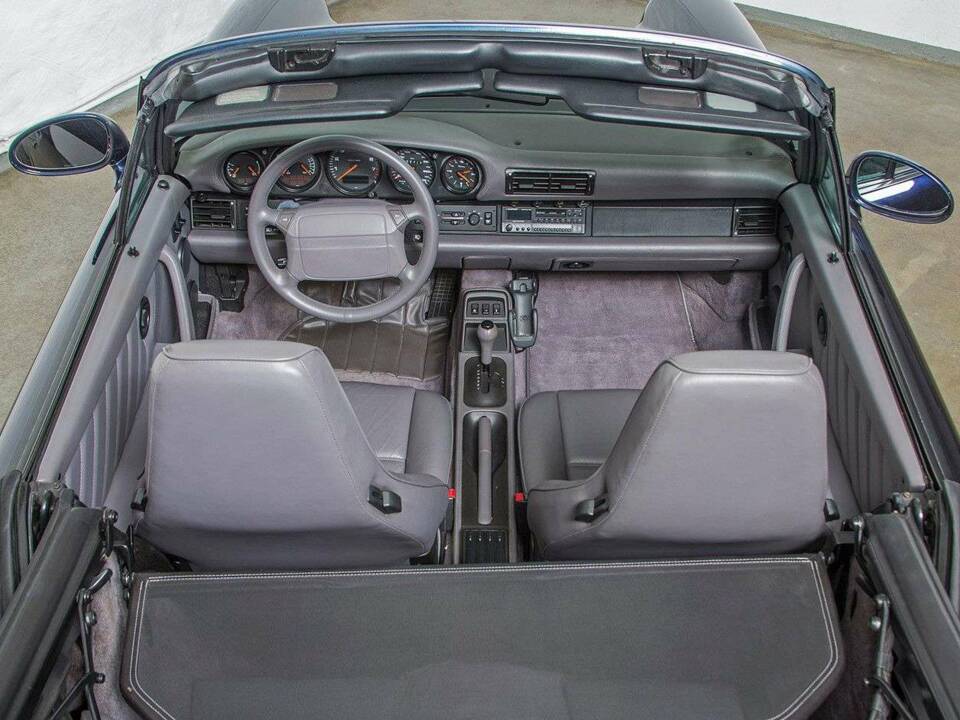 Bild 24/31 von Porsche 911 Carrera 2 (1992)