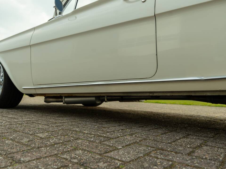 Bild 13/100 von Chevrolet Biscayne (1961)