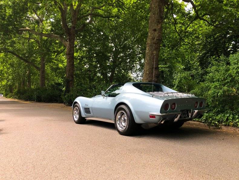 Image 33/50 of Chevrolet Corvette Stingray (1972)