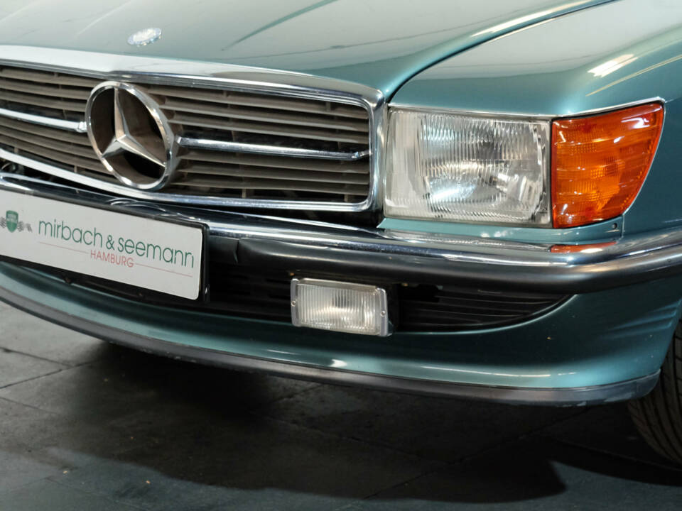 Bild 6/42 von Mercedes-Benz 560 SL (1989)