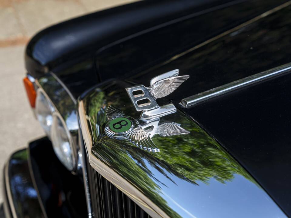 Image 11/32 de Bentley Continental (1993)