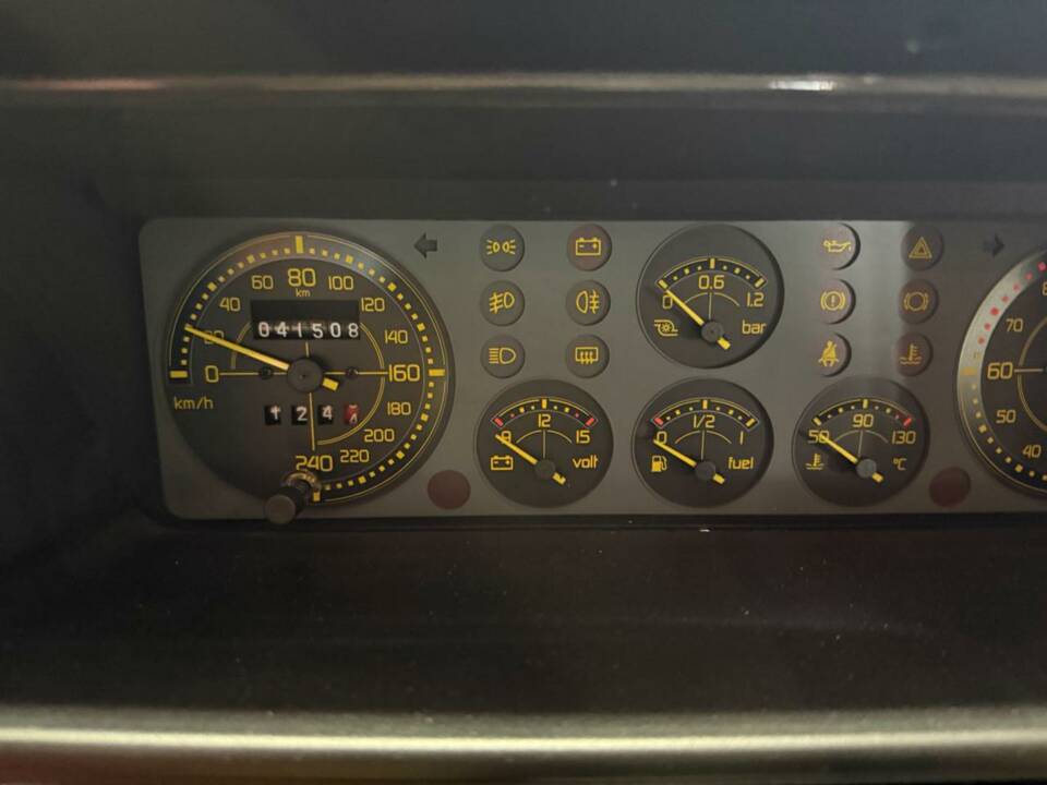 Image 19/50 of Lancia Delta HF Integrale 16V (1994)