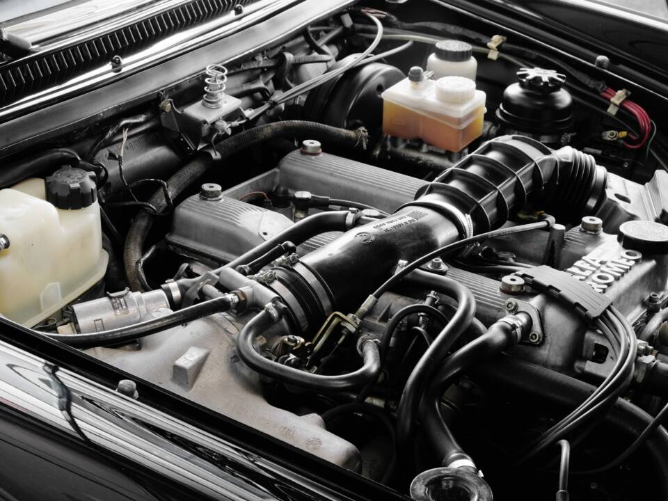 Bild 35/48 von Alfa Romeo 2.0 Spider (1993)