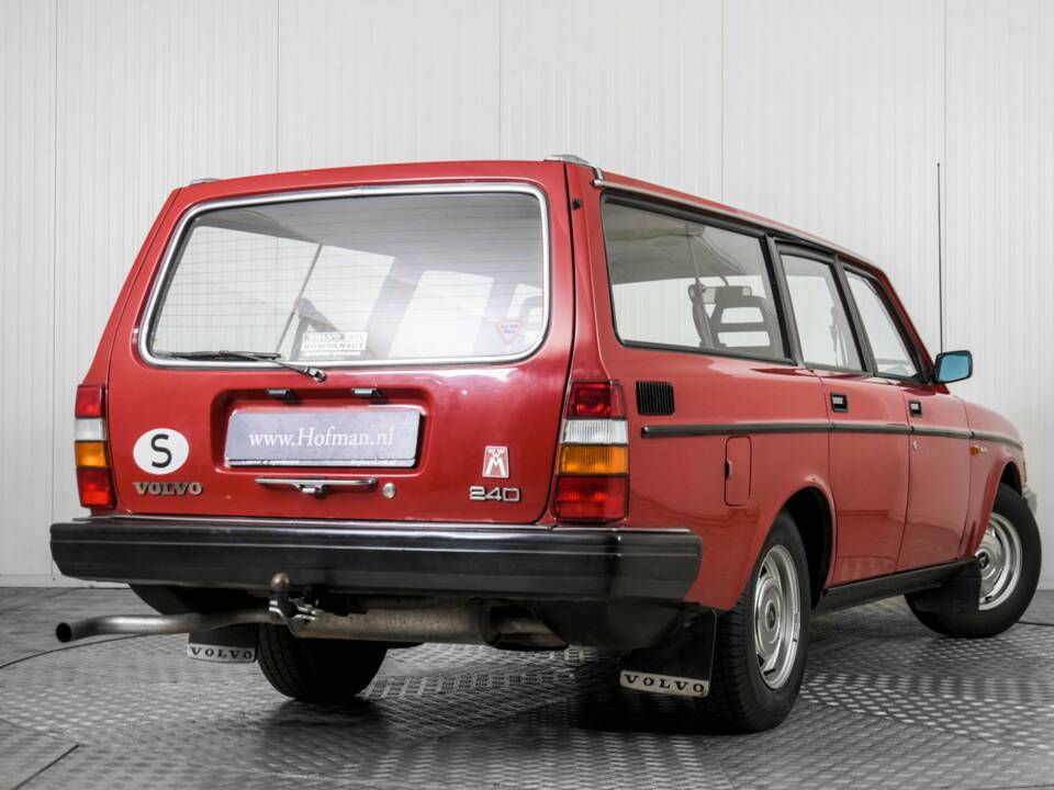 Imagen 41/50 de Volvo 240 Turbo (1983)