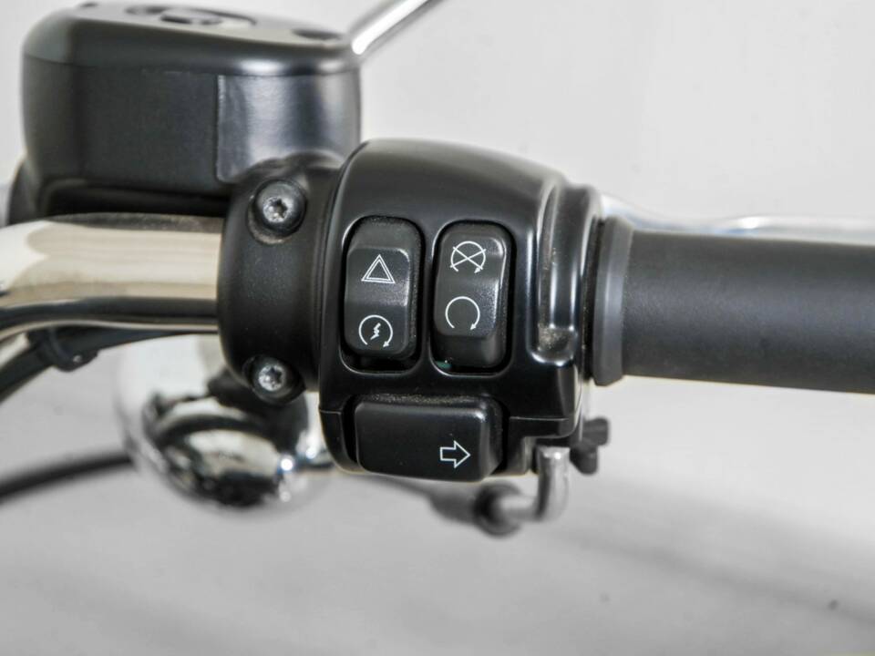Immagine 12/25 di Harley-Davidson Sportster SuperLow 1200 T (2018)