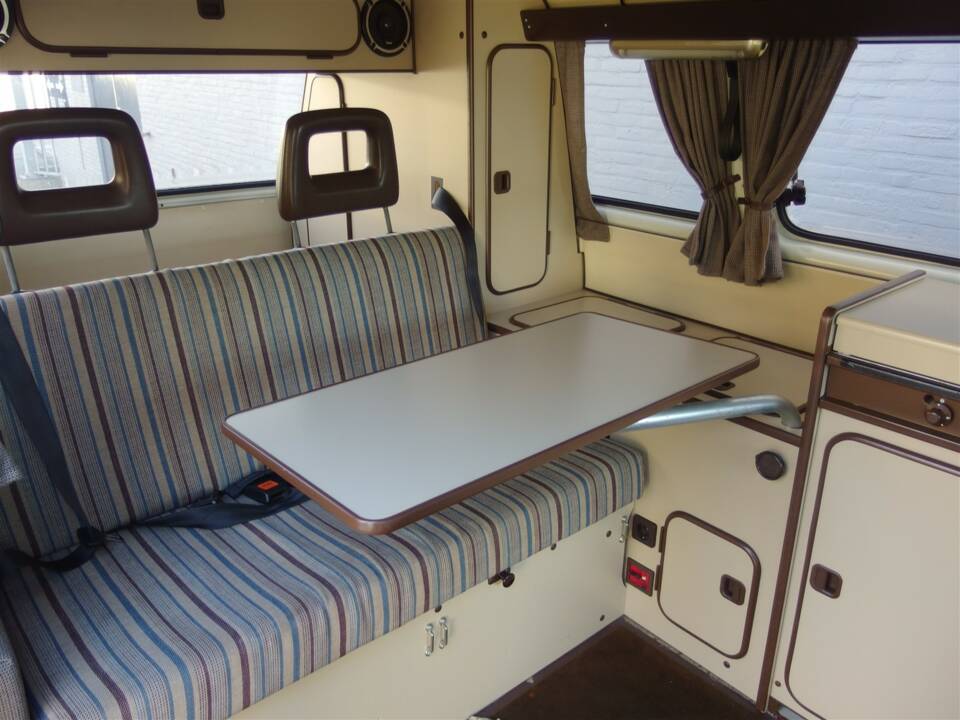 Bild 68/97 von Volkswagen T3 Westfalia 1.9 (1983)