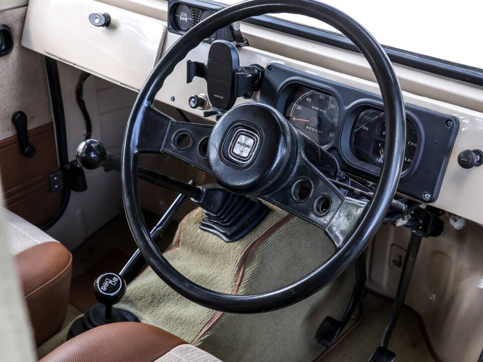 Immagine 17/39 di Suzuki LJ 80 (1976)