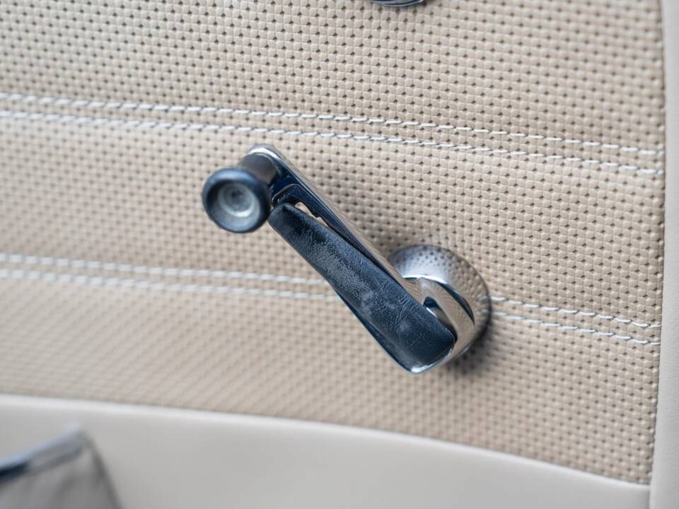 Immagine 66/93 di Mercedes-Benz 230 SL (1965)