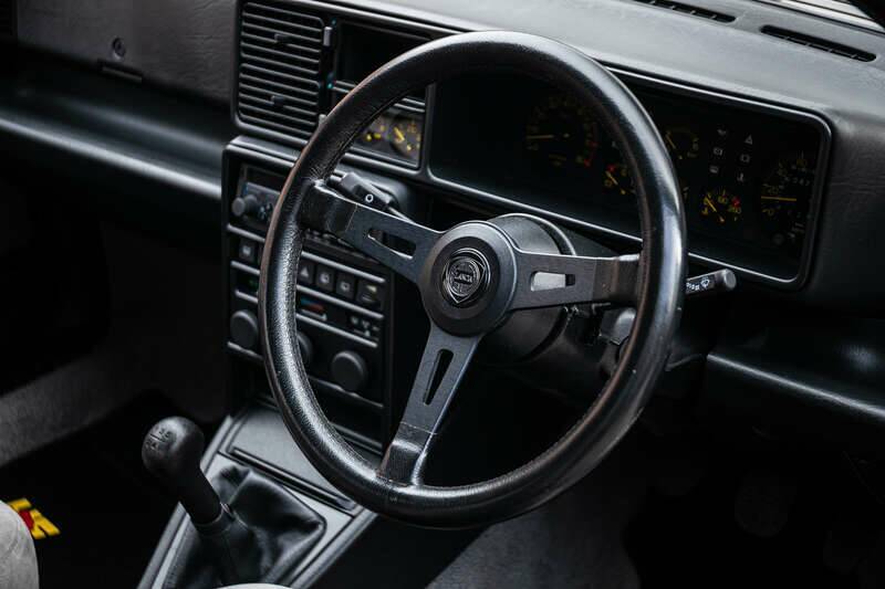 Imagen 8/50 de Lancia Delta 1.6 HF (1989)