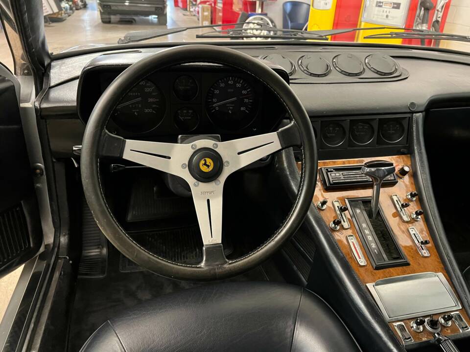 Bild 9/18 von Ferrari 400i (1980)