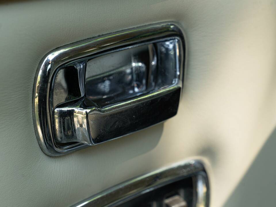 Bild 36/50 von Rolls-Royce Silver Shadow I (1972)