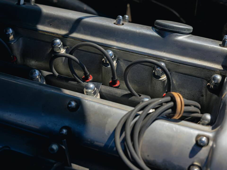 Afbeelding 47/58 van Jaguar XK 120 SE OTS (1954)