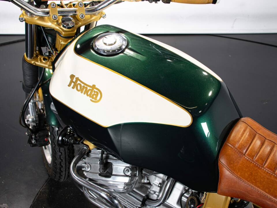 Image 10/50 of Honda CX 500 (1982)