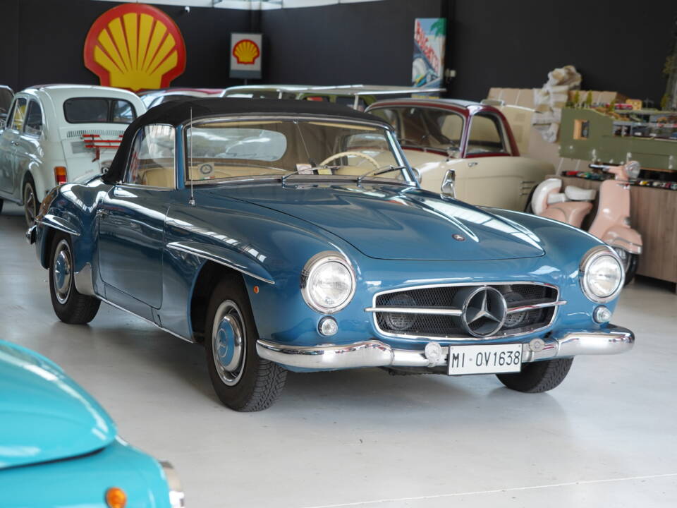 Image 3/89 of Mercedes-Benz 190 SL (1959)