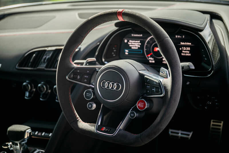 Image 11/50 de Audi R8 V10 GT RWD (2023)