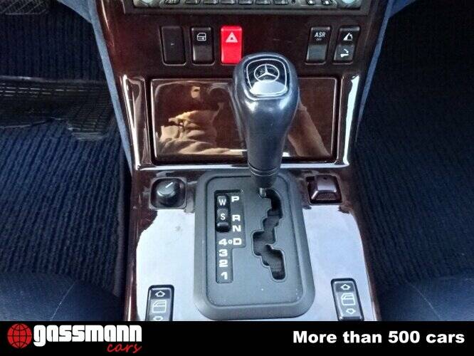 Immagine 11/15 di Mercedes-Benz SL 320 (1997)