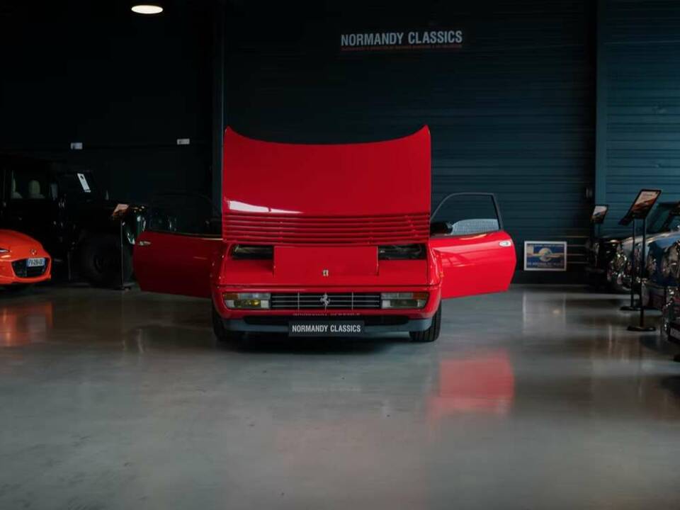 Image 26/29 of Ferrari Mondial 3.2 (1986)