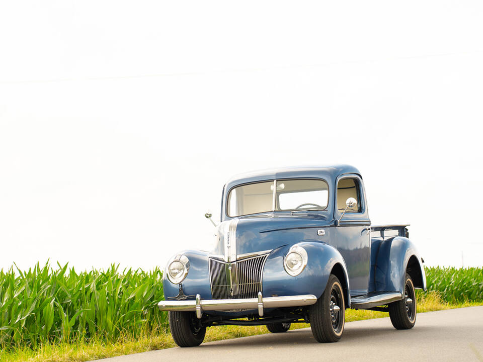 Image 1/83 de Ford V8 Model 46 Pick Up (1940)