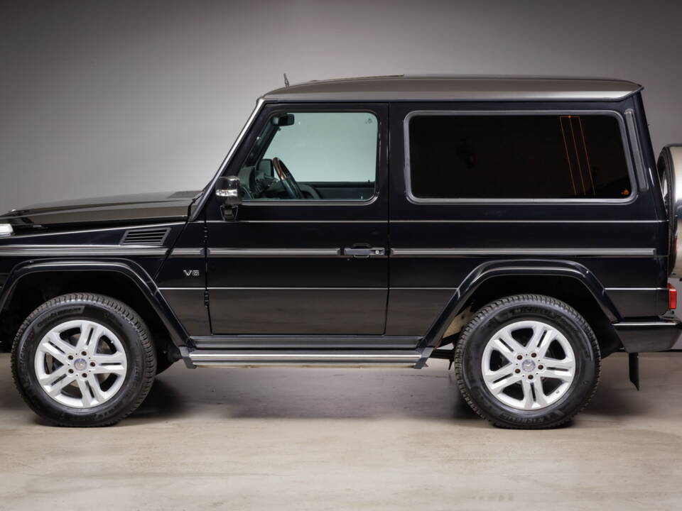 Image 5/32 de Mercedes-Benz G 500 (SWB) (2012)