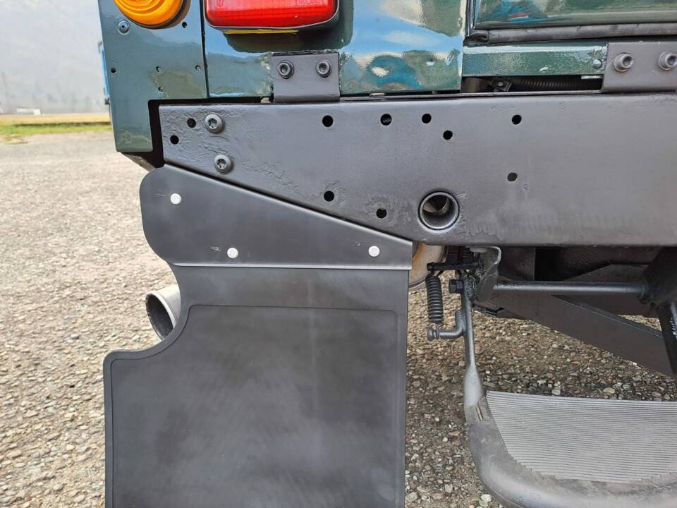 Immagine 52/83 di Land Rover Defender 90 Td5 (1999)